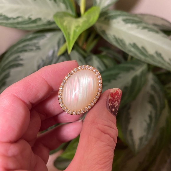 Gorgeous gold ring from Premier Designs - brand new - Picture 2 of 5